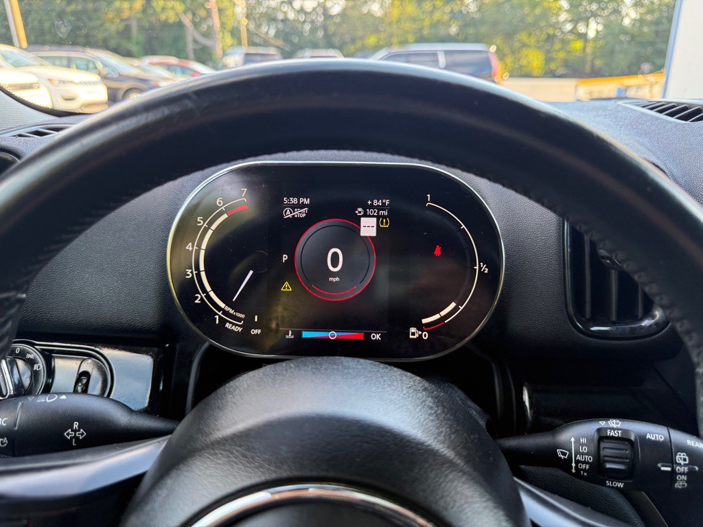 2022 MINI Cooper Image 13