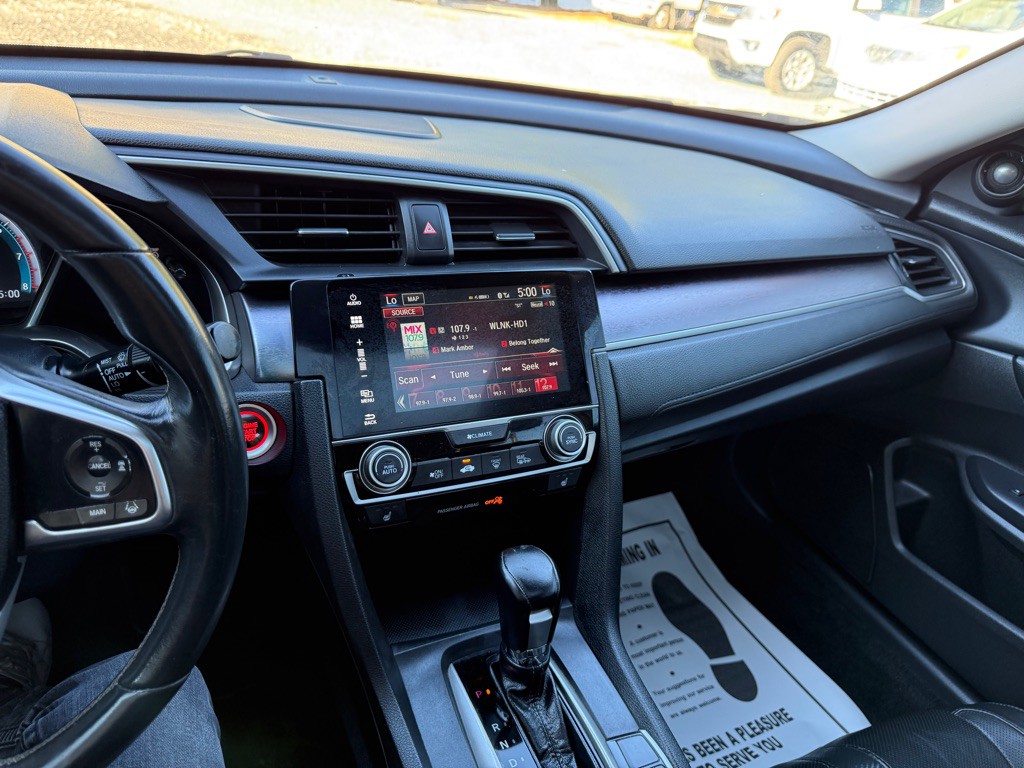 2016 Honda Civic Image 14