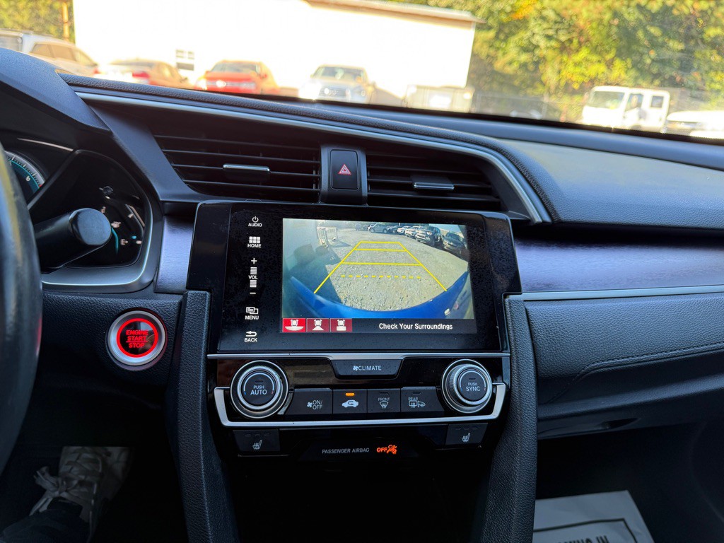 2016 Honda Civic Image 16