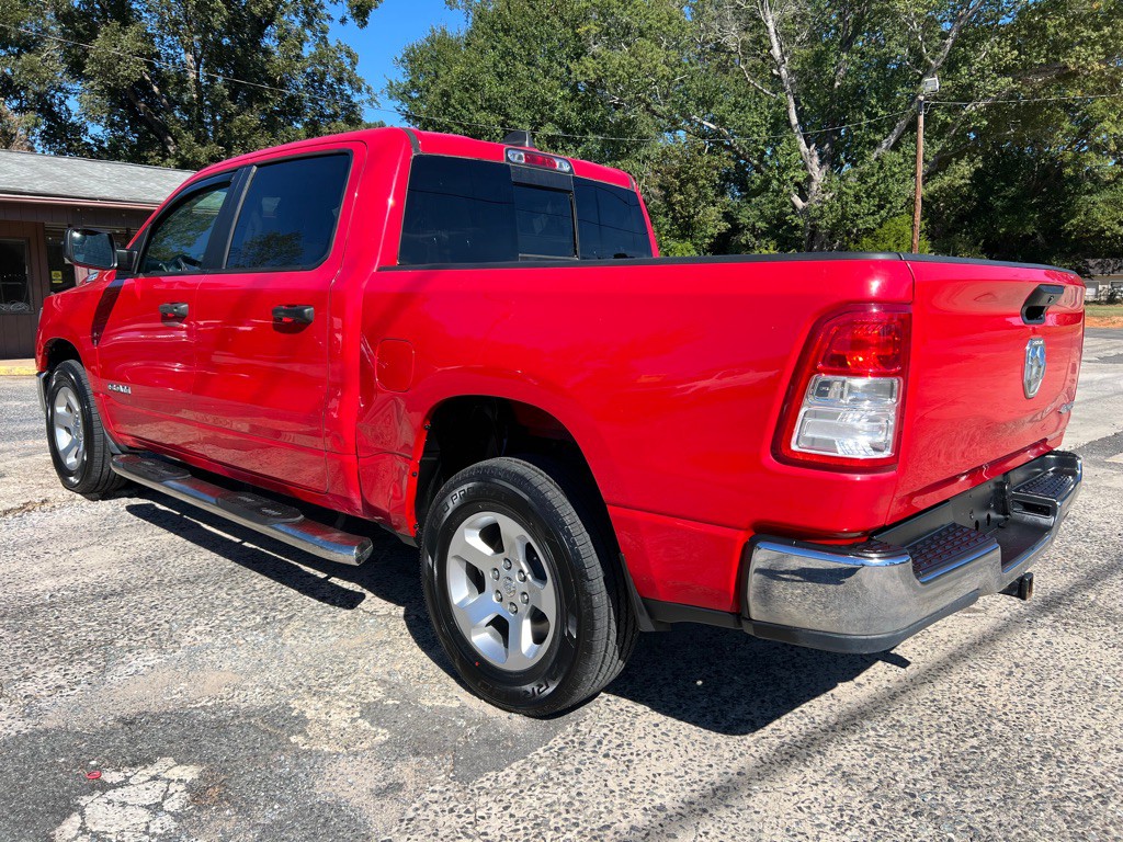 2019 RAM 1500 Image 5