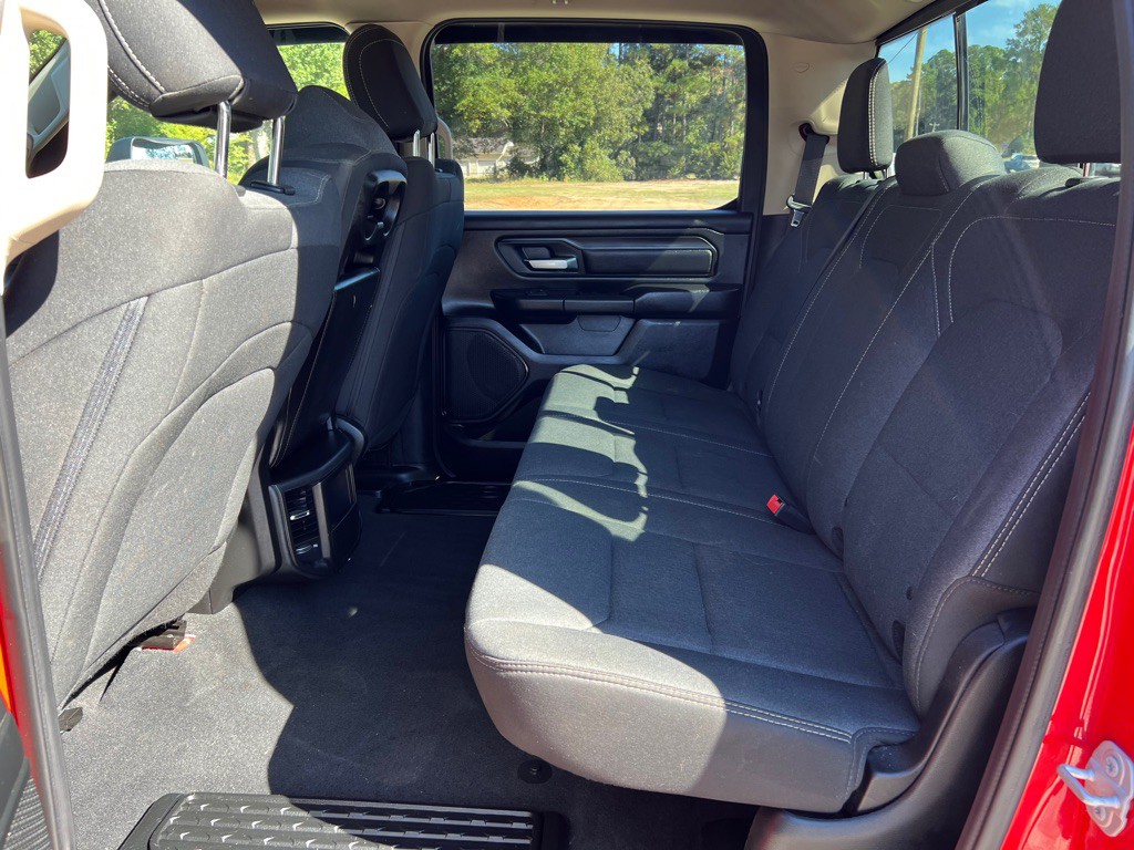 2019 RAM 1500 Image 8