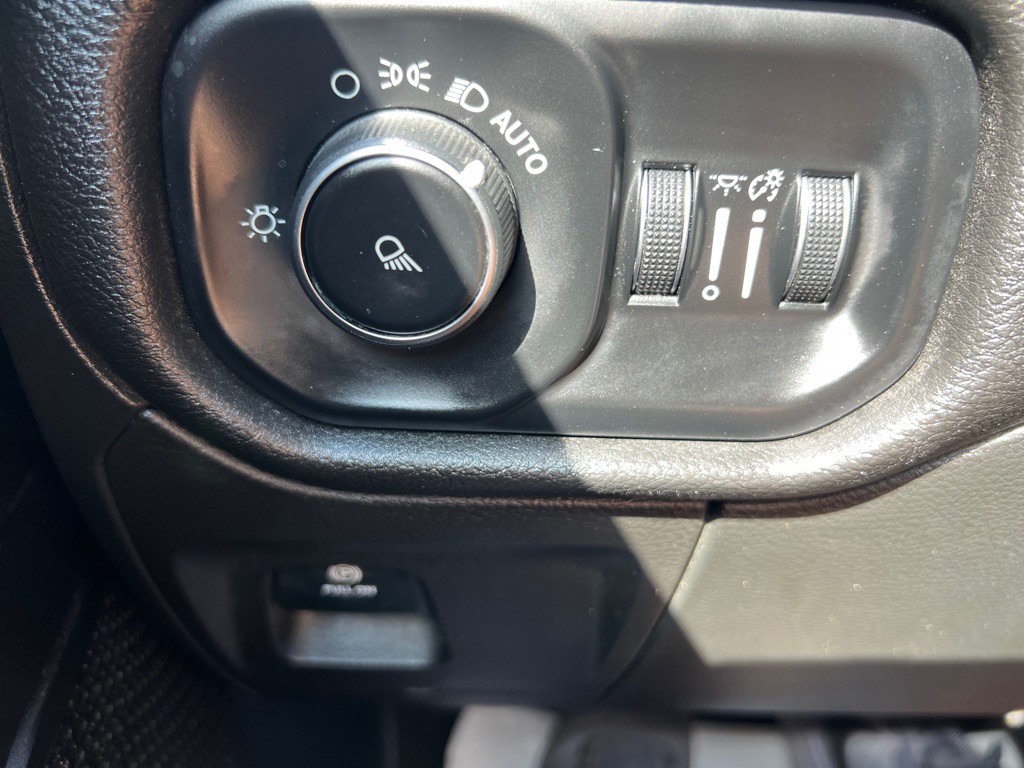 2019 RAM 1500 Image 17