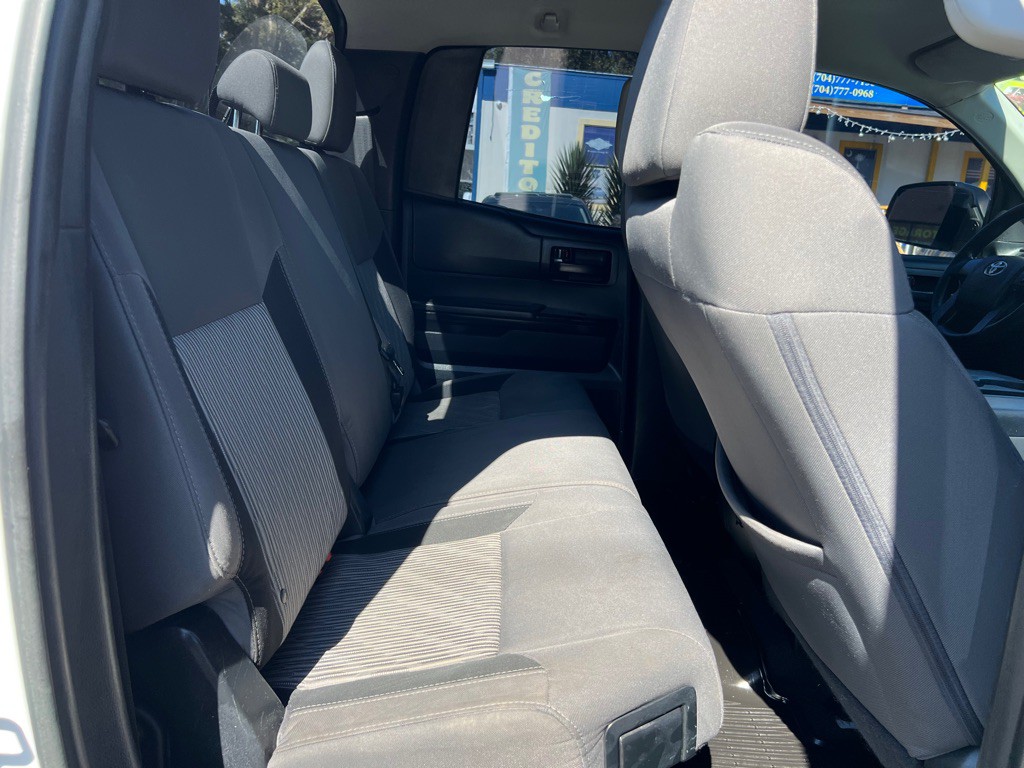 2016 Toyota Tundra Image 10