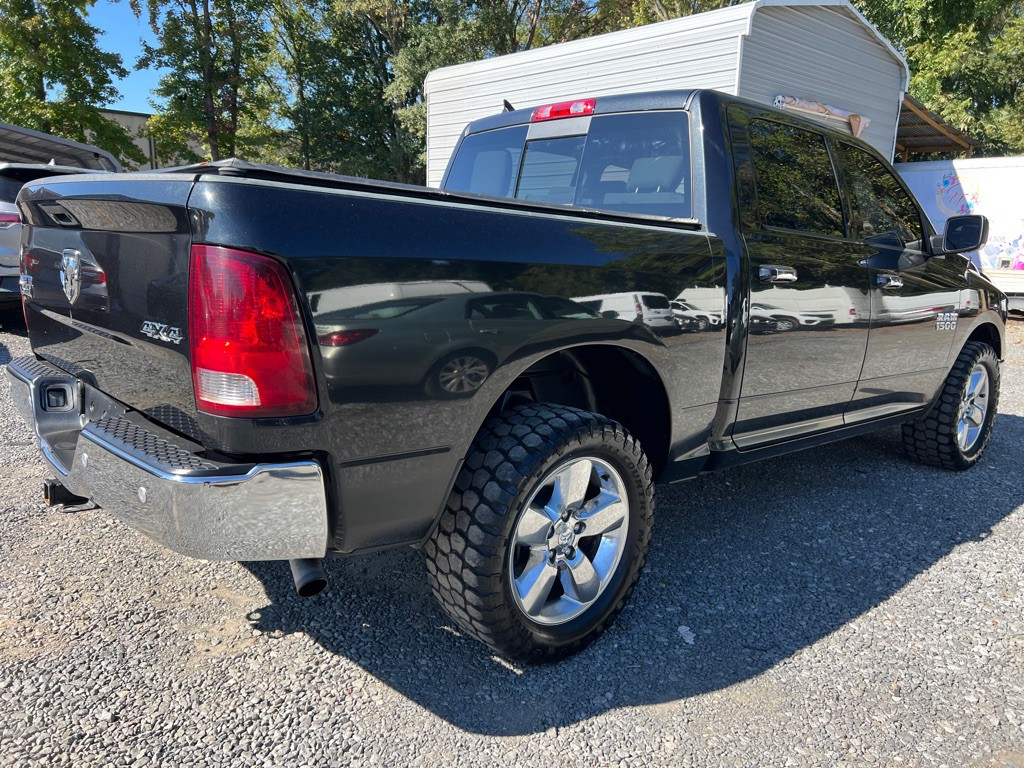 2018 RAM 1500 Image 4