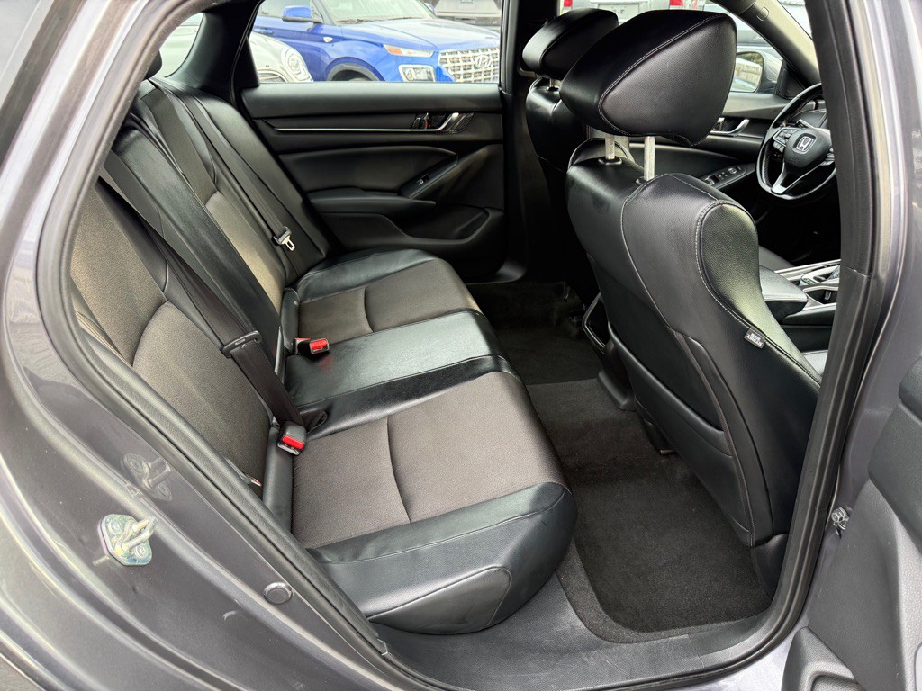 2018 Honda Accord Image 6