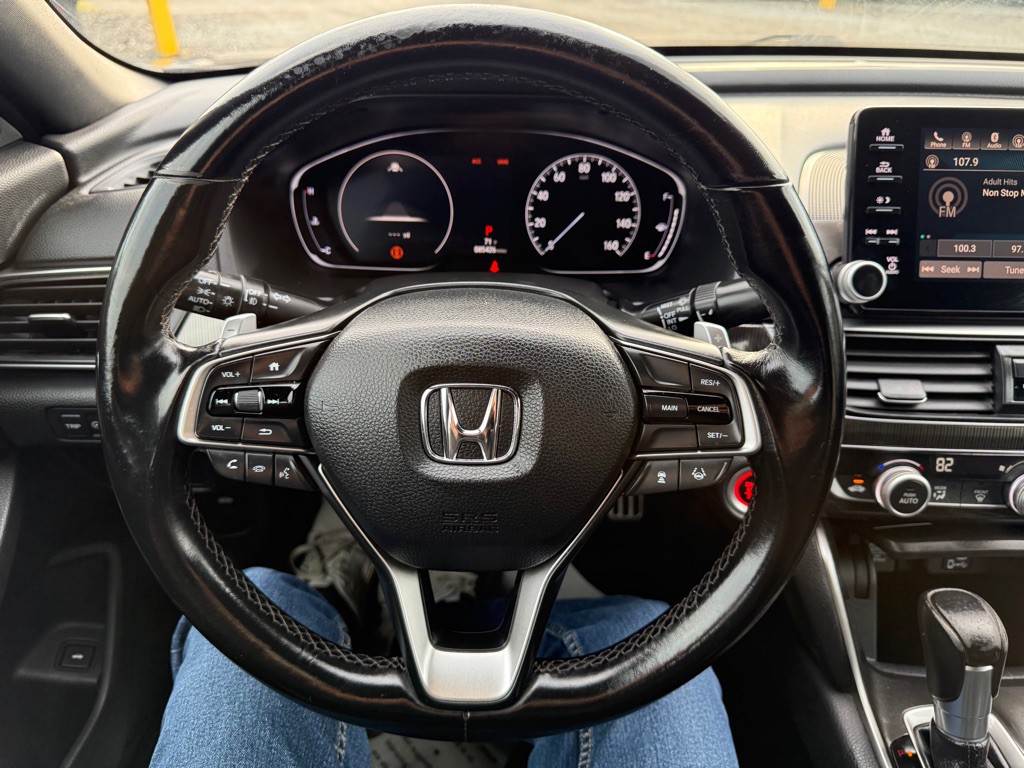 2018 Honda Accord Image 10