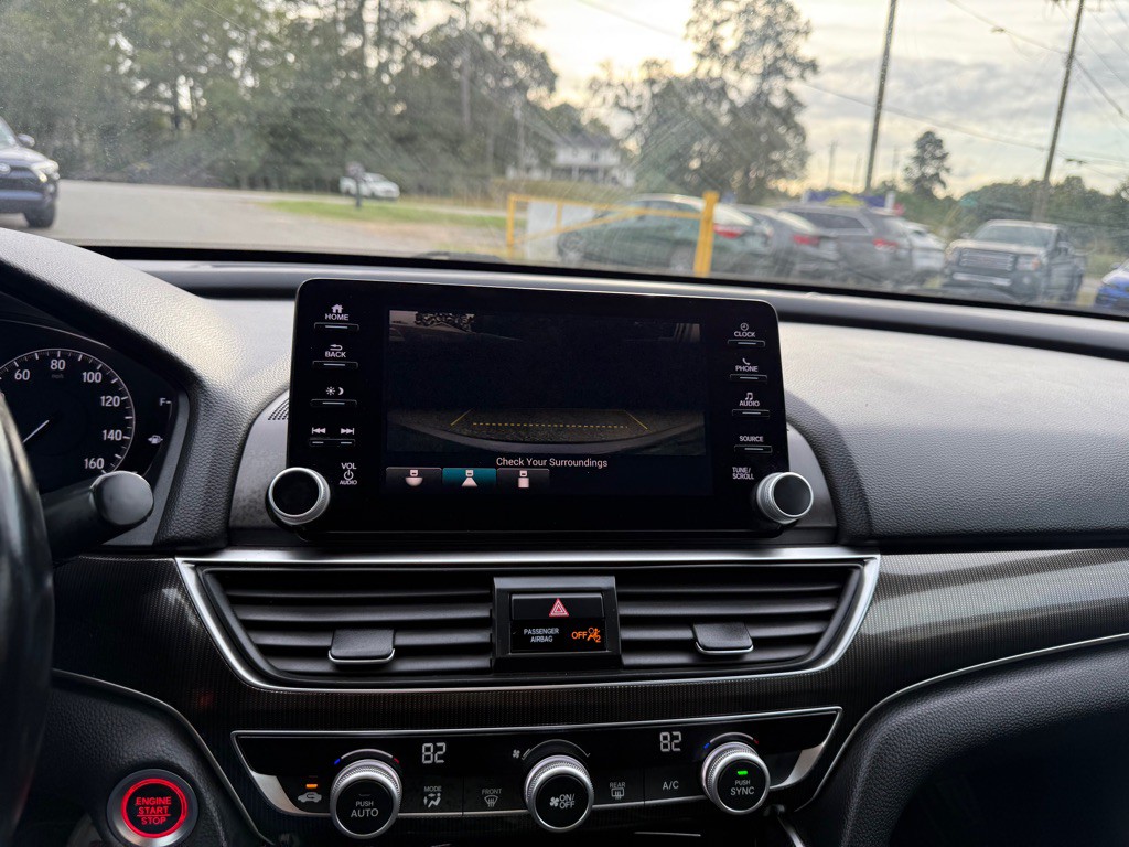 2018 Honda Accord Image 13