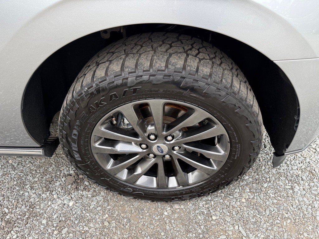 2021 Ford Expedition Image 5