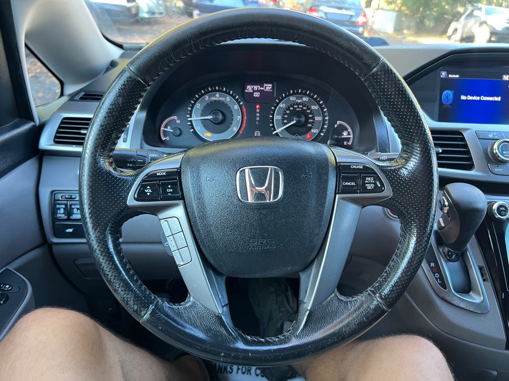 2015 Honda Odyssey Image 13
