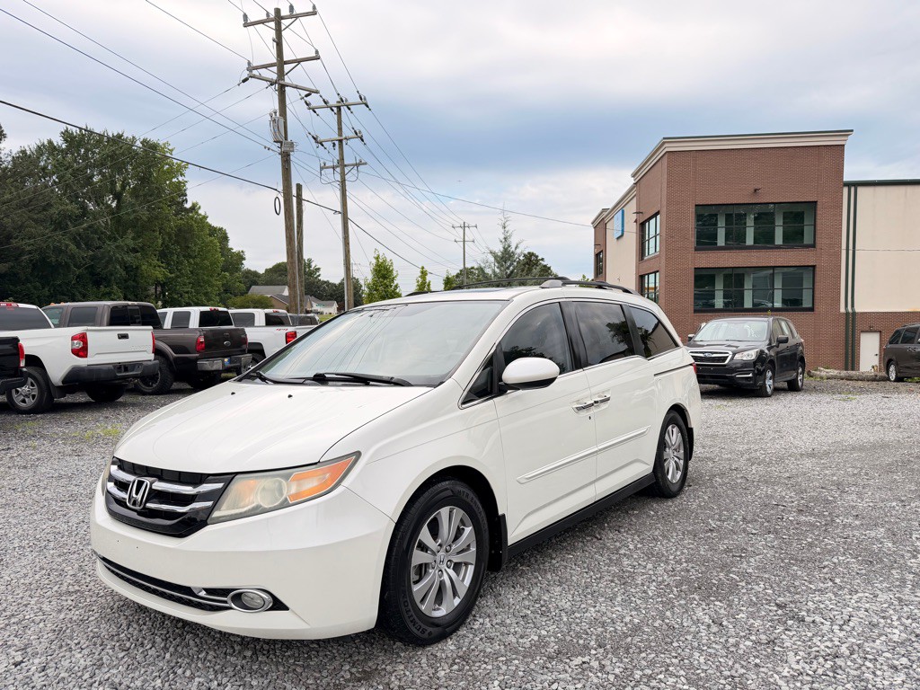 2015 Honda Odyssey Image 1