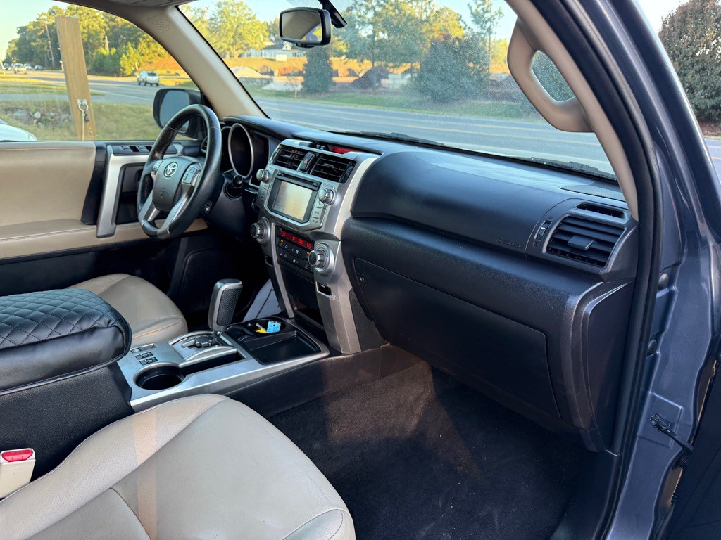 2013 Toyota 4Runner Image 7
