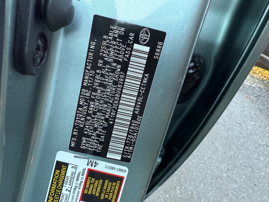2011 Toyota Camry Image 12
