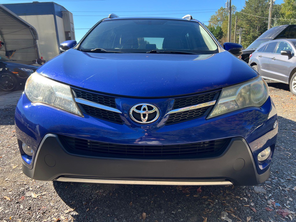 2015 Toyota Rav4 Image 2