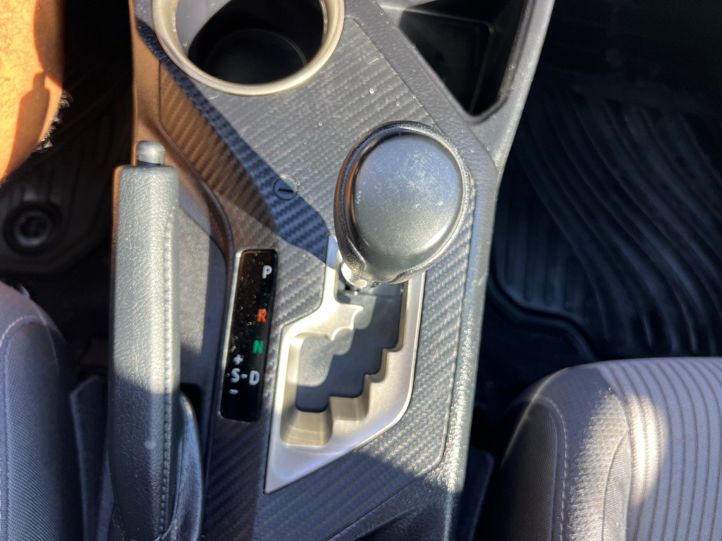 2015 Toyota Rav4 Image 16