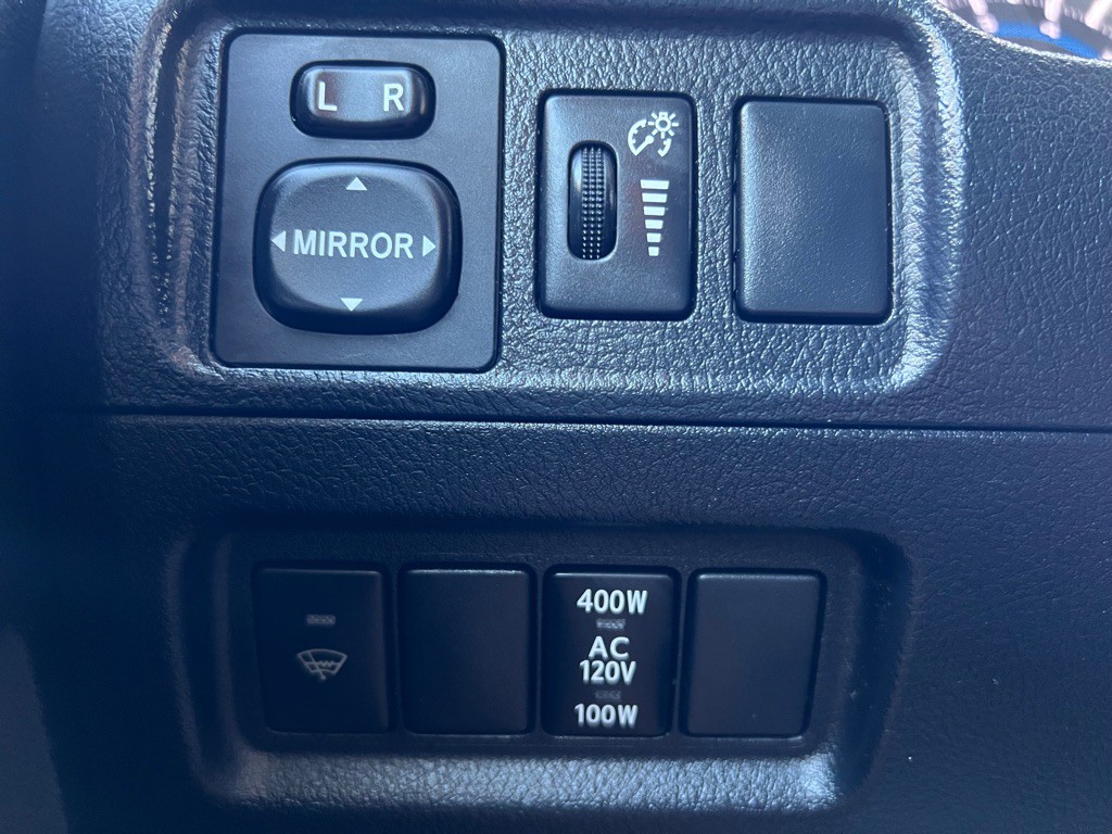 2014 Toyota 4Runner Image 18