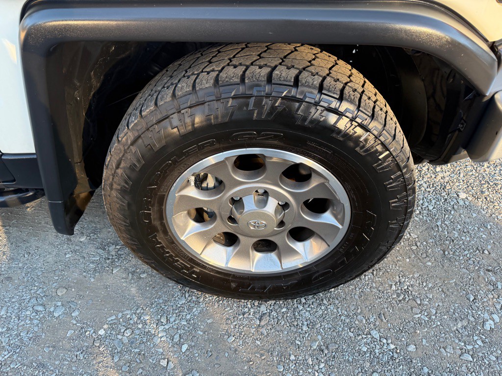 2013 Toyota FJ Cruiser Image 5