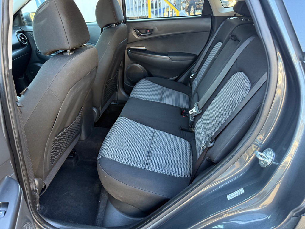 2021 Hyundai Kona Image 12