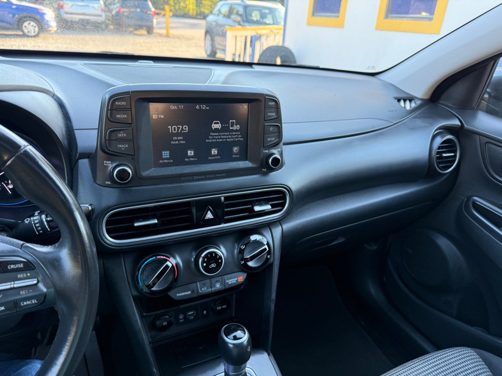 2021 Hyundai Kona Image 18