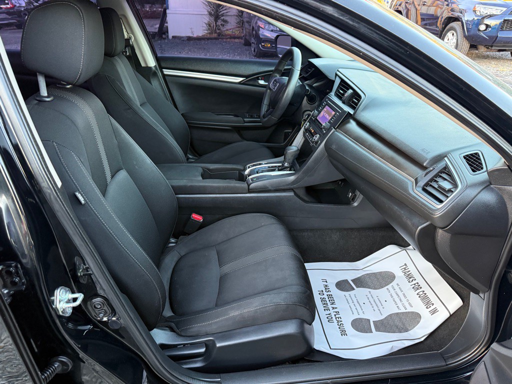 2019 Honda Civic Image 6