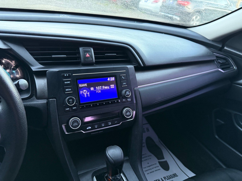 2019 Honda Civic Image 13