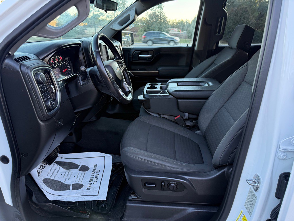 2021 Chevrolet Silverado 1500 Image 11
