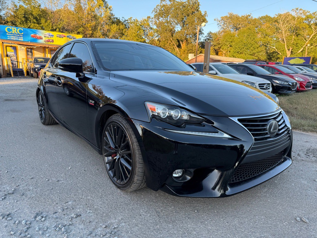 2016 Lexus IS Image 4