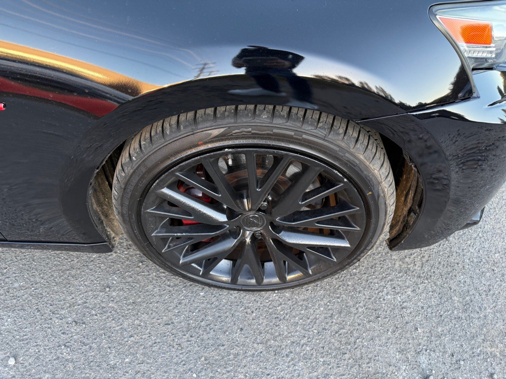 2016 Lexus IS Image 5