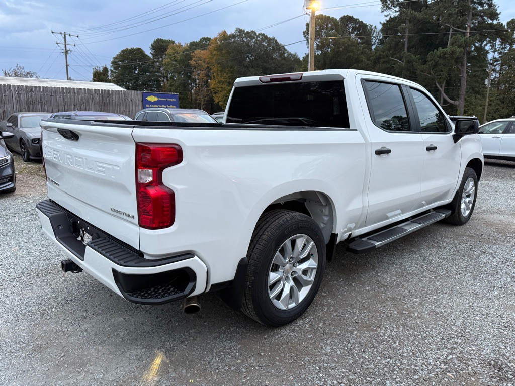 2023 Chevrolet Silverado 1500 Image 3