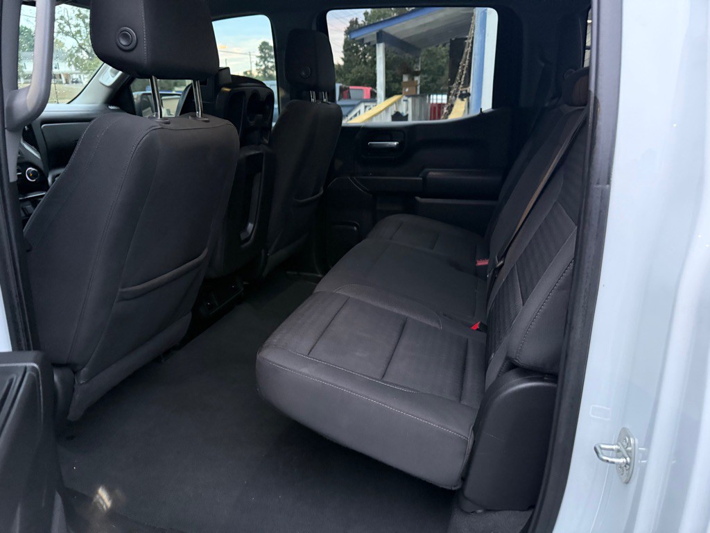 2023 Chevrolet Silverado 1500 Image 9