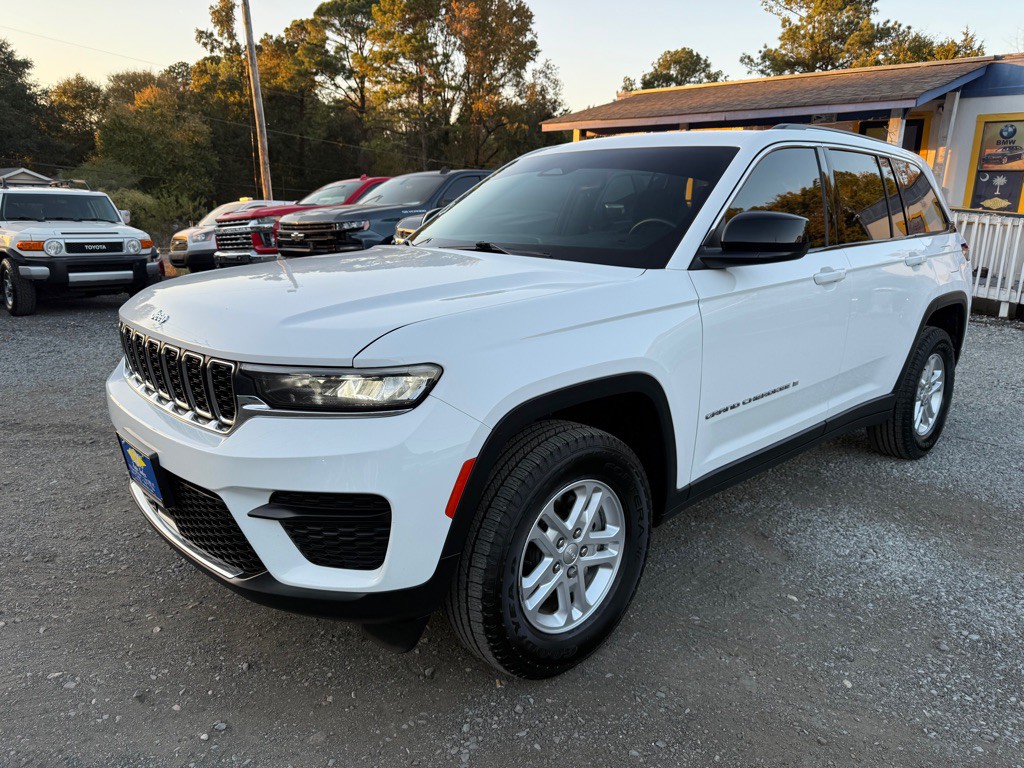 2023 Jeep Grand Cherokee Image 1
