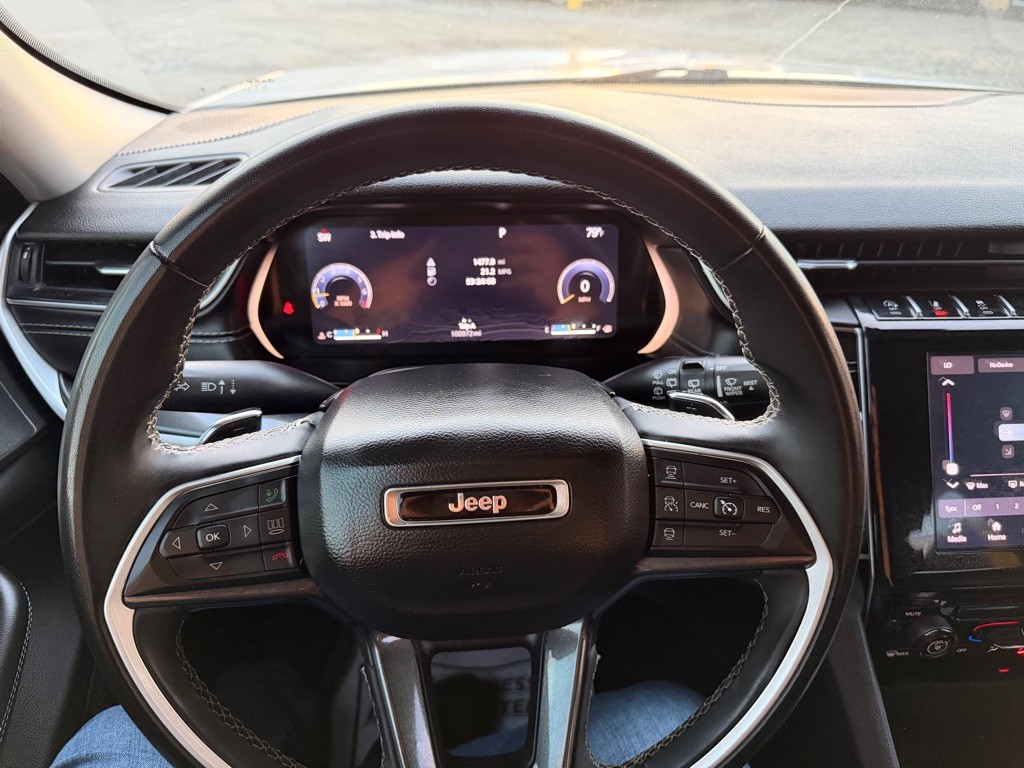2023 Jeep Grand Cherokee Image 13