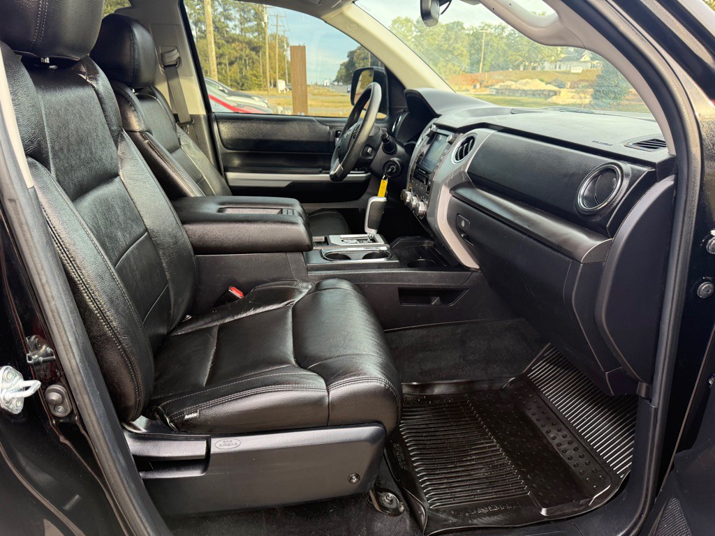 2021 Toyota Tundra Image 6