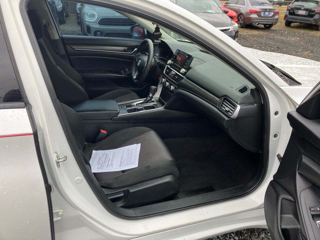 2018 Honda Accord Image 8