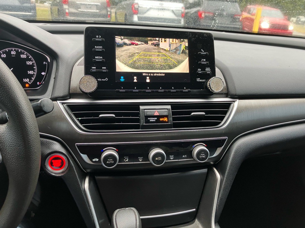 2018 Honda Accord Image 13