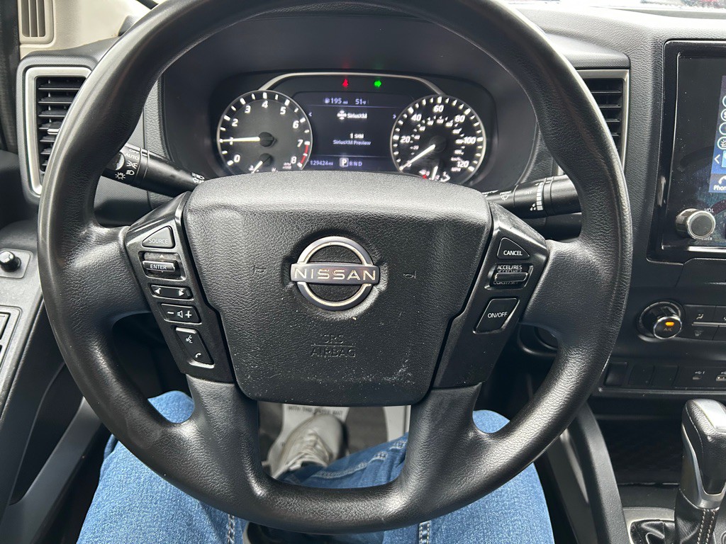 2022 Nissan Frontier Image 13