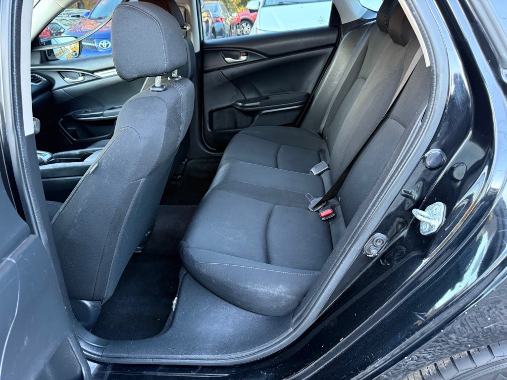 2017 Honda Civic Image 8