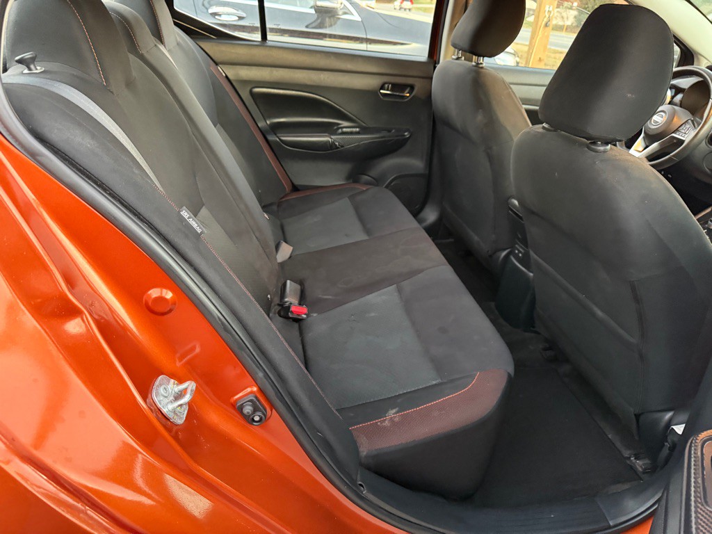 2022 Nissan Versa Image 7