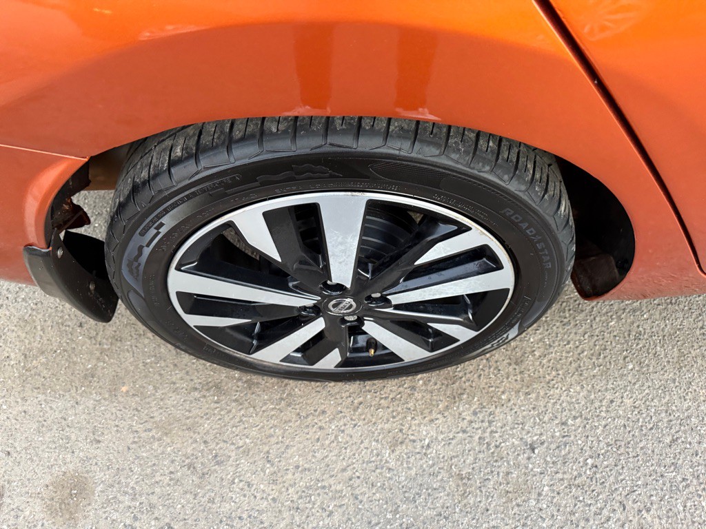 2022 Nissan Versa Image 8