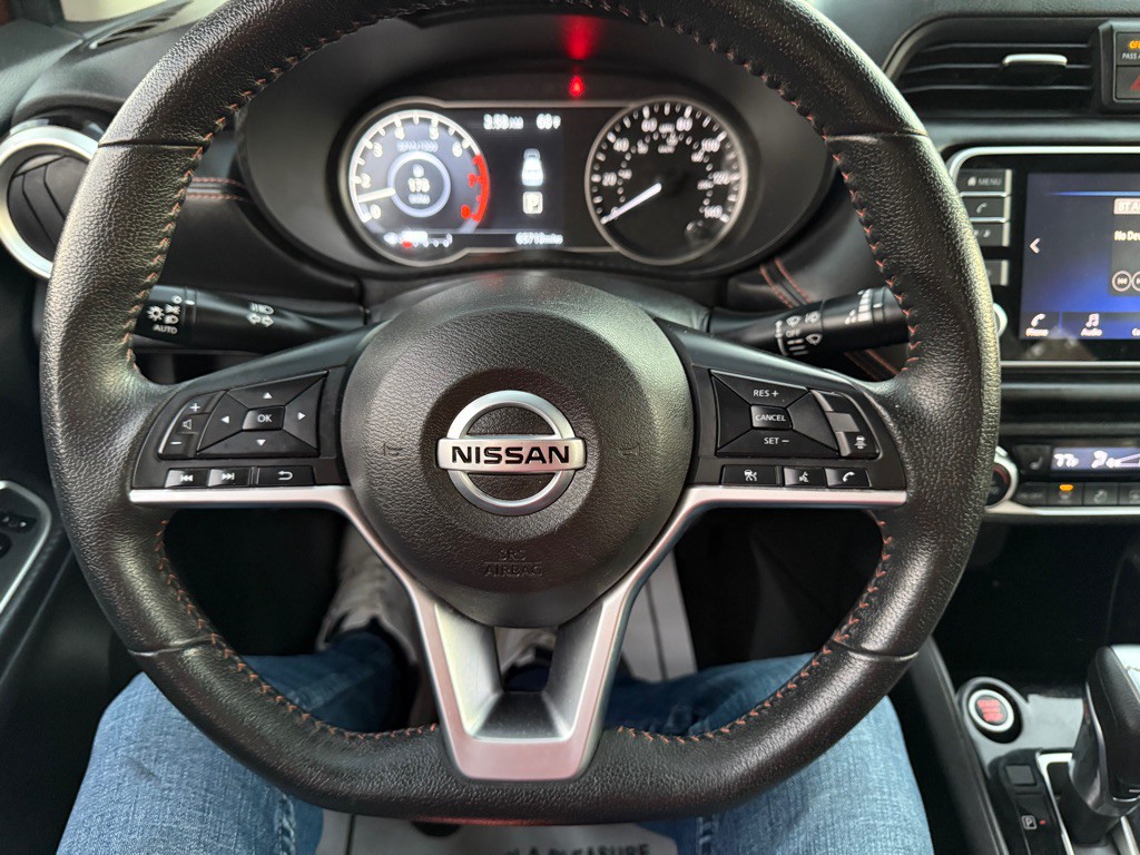 2022 Nissan Versa Image 11