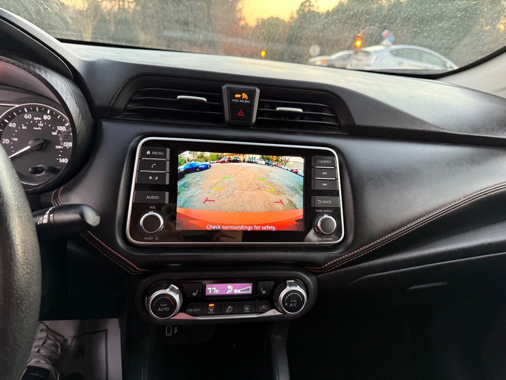 2022 Nissan Versa Image 13