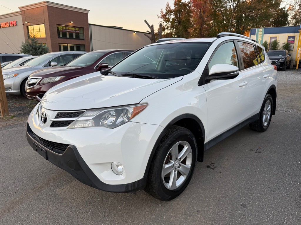 2014 Toyota Rav4 Image 1