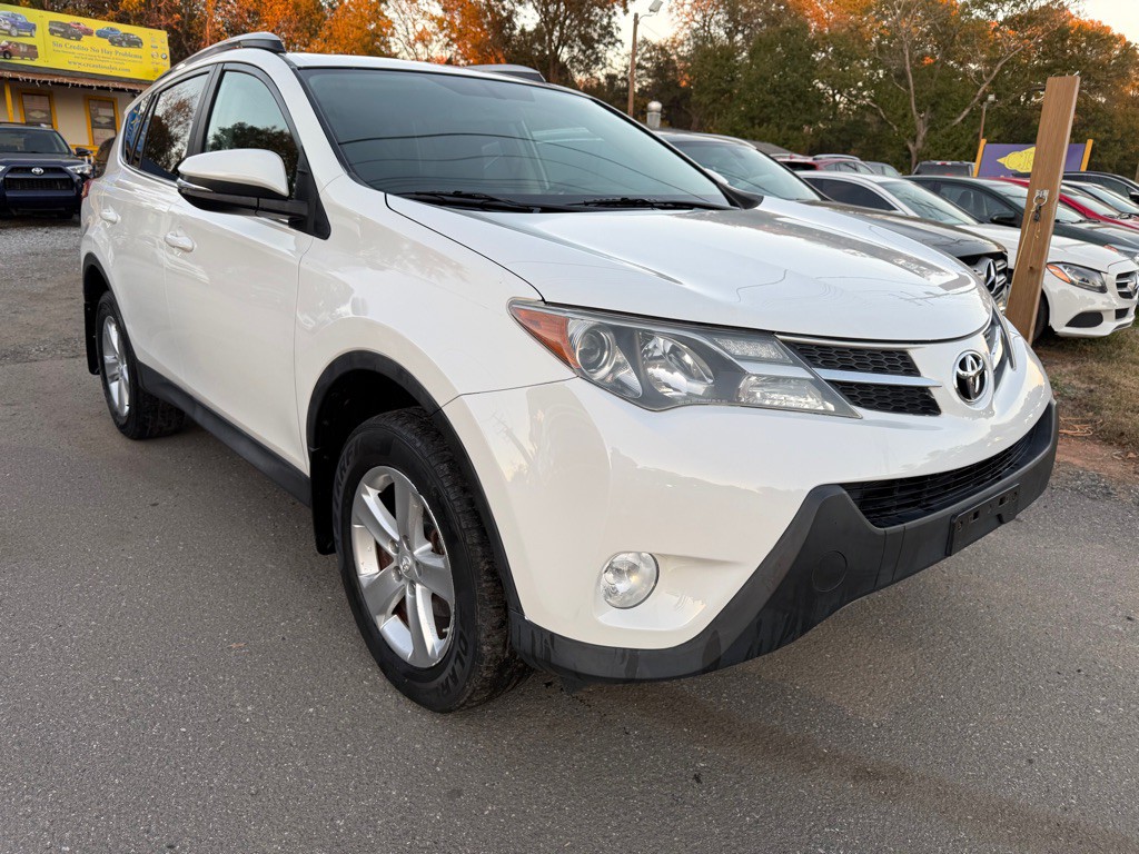 2014 Toyota Rav4 Image 4