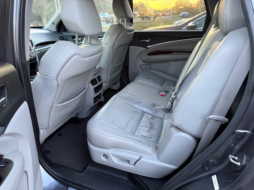 2017 Acura MDX Image 9