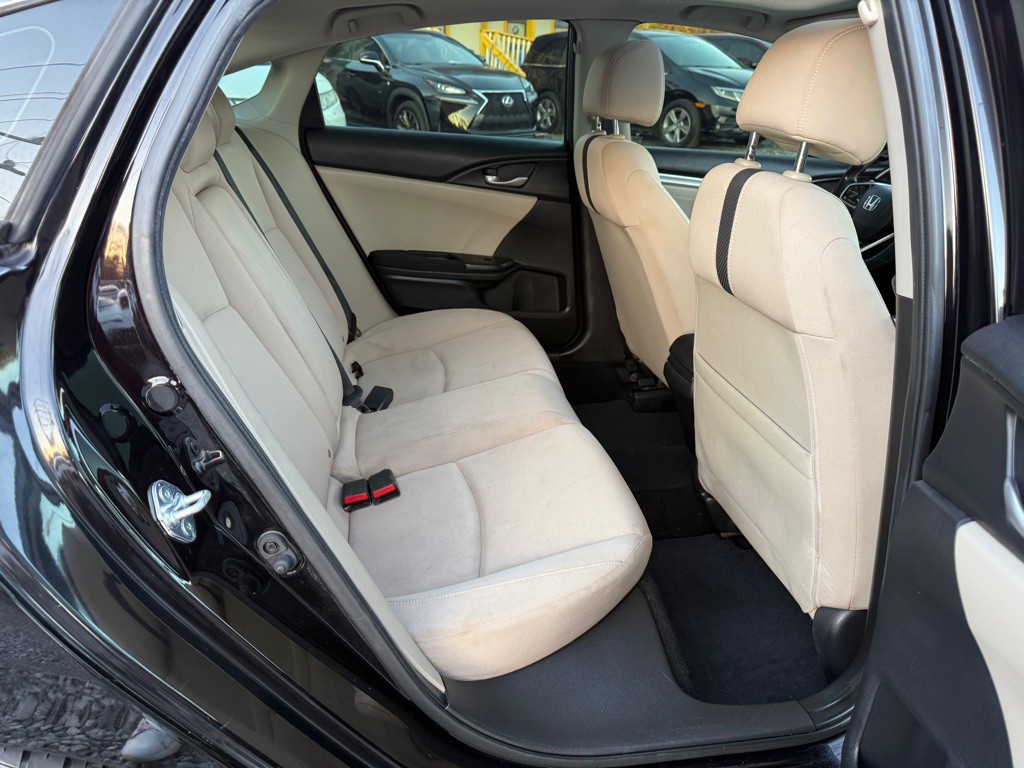 2018 Honda Civic Image 8