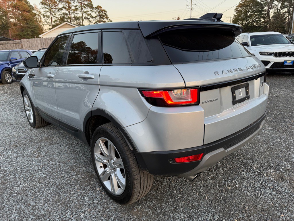 2018 Land Rover Range Rover Evoque Image 2