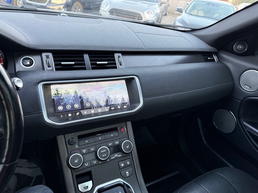 2018 Land Rover Range Rover Evoque Image 14