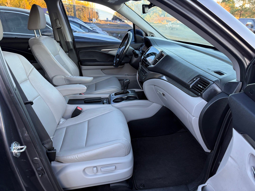 2019 Honda Pilot Image 6