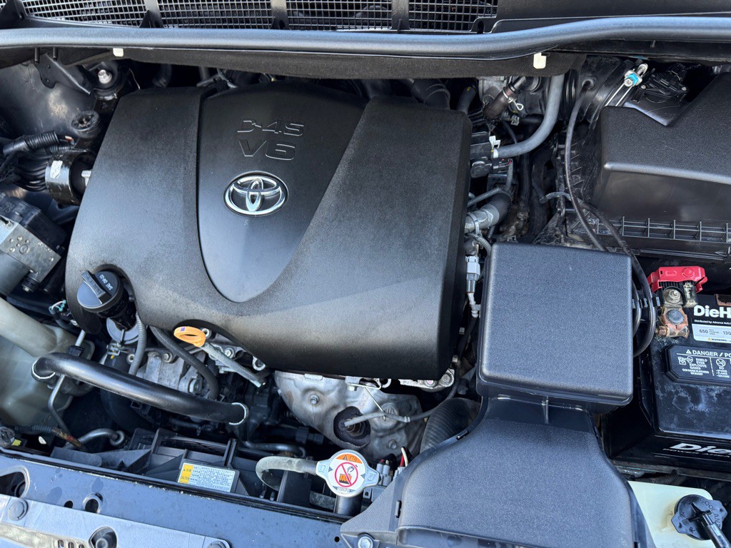 2019 Toyota Sienna Image 14