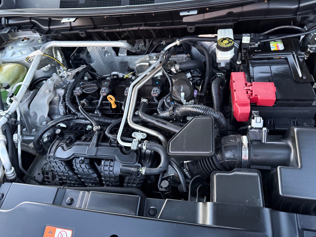 2022 Mitsubishi Outlander Image 13