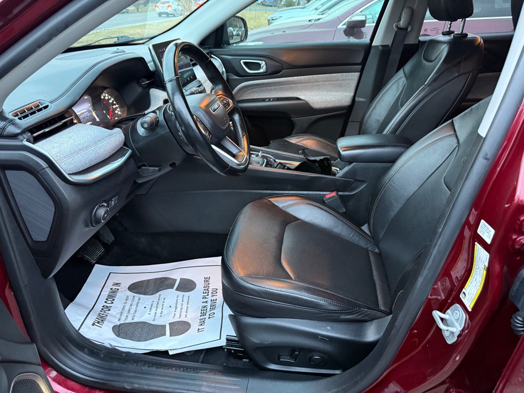 2022 Jeep Compass Image 11